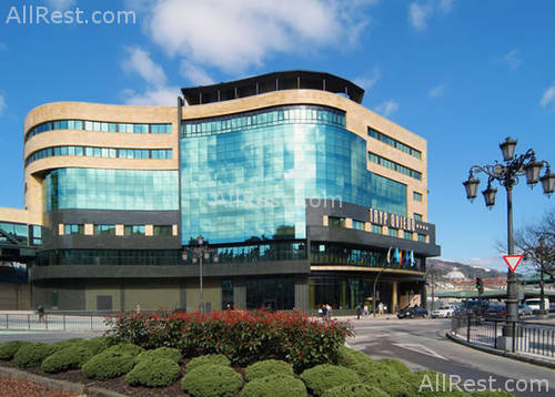Tryp Oviedo 